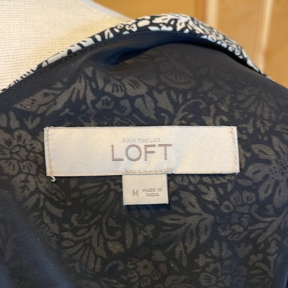 Loft Floral Pattern Shift Dress - image 5